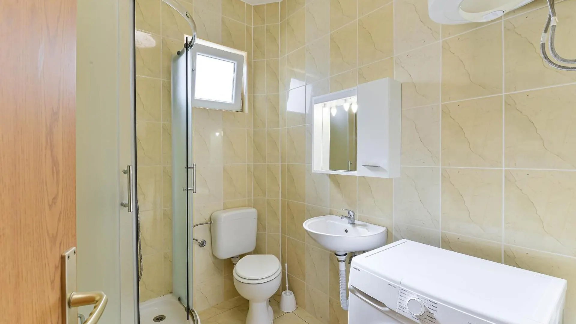 Apartments Citrus  Turanj